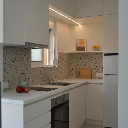 Minimal Oasis Apartment *