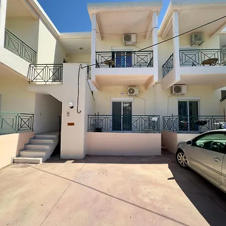 Minimal Oasis Patras